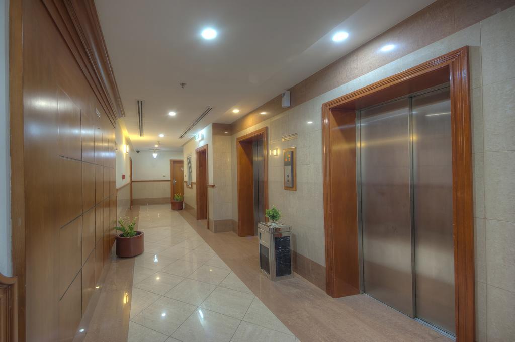 La Villa Najd Hotel Apartments Дубай Екстериор снимка
