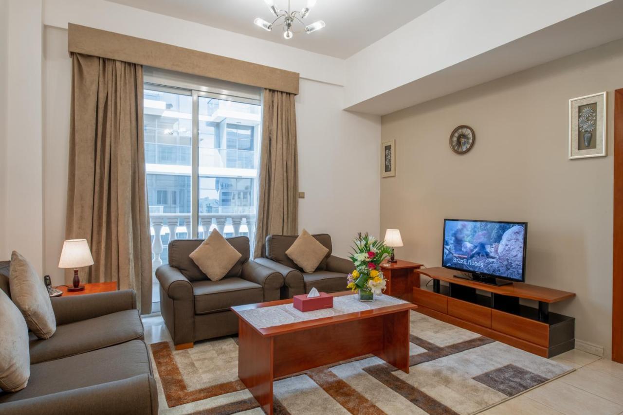 La Villa Najd Hotel Apartments Дубай Екстериор снимка