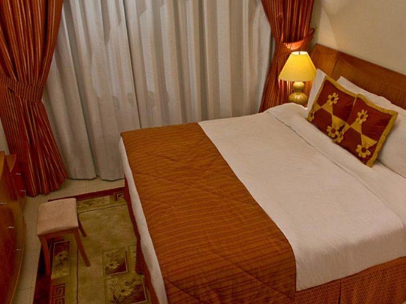La Villa Najd Hotel Apartments Дубай Екстериор снимка